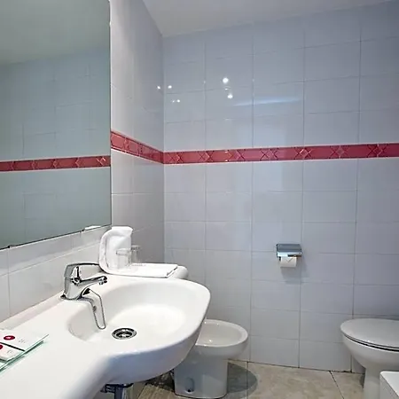 Hotel Js Miramar 3*
