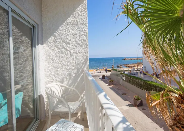 Js Miramar Szálloda