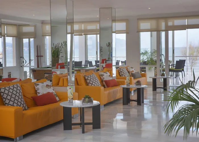 Js Miramar 坎皮卡福特