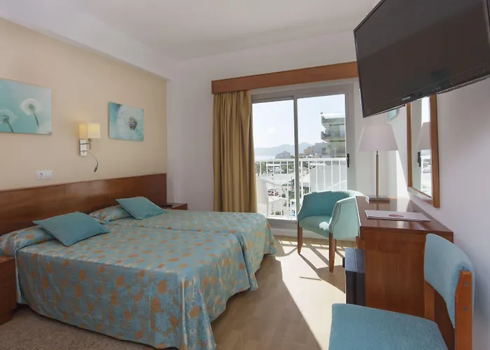 Js Miramar 3* 坎皮卡福特